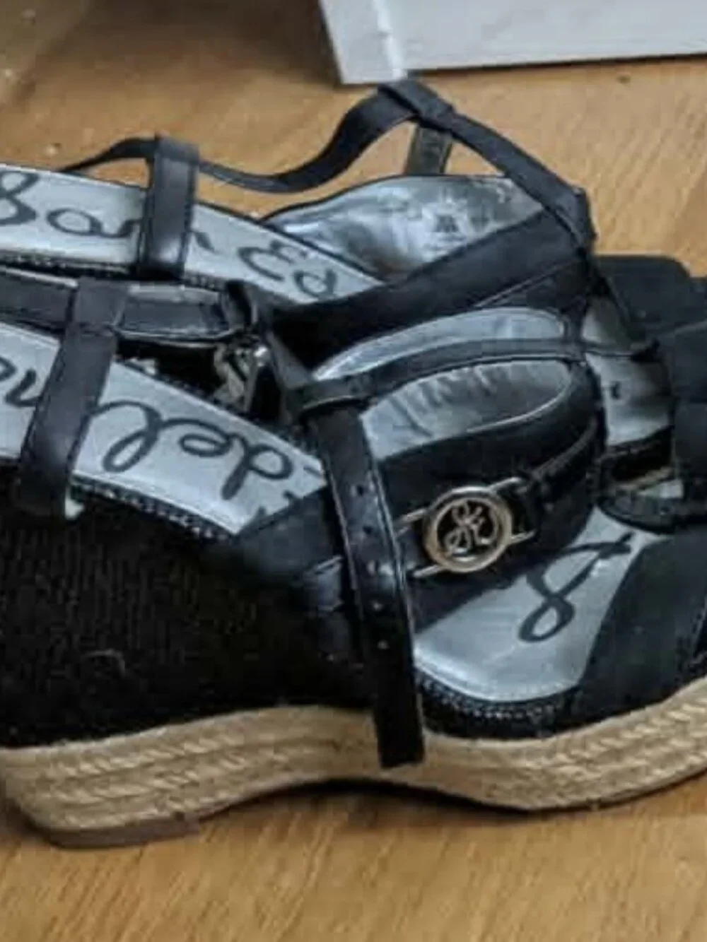 Sam Edelman step into